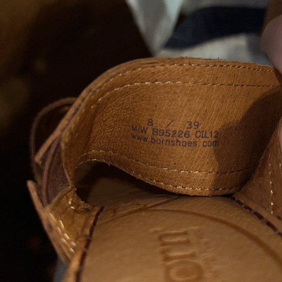 Born Leather Wedge - Picture 10 of 10